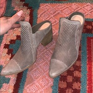 Matisse coconuts worn once